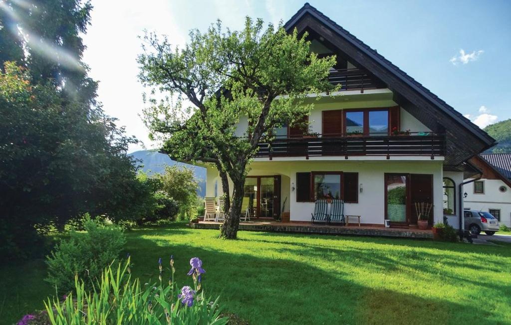 Guest House Alenka Bohinj Exteriör bild